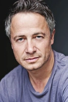 Ảnh diễn viên Oliver Milburn